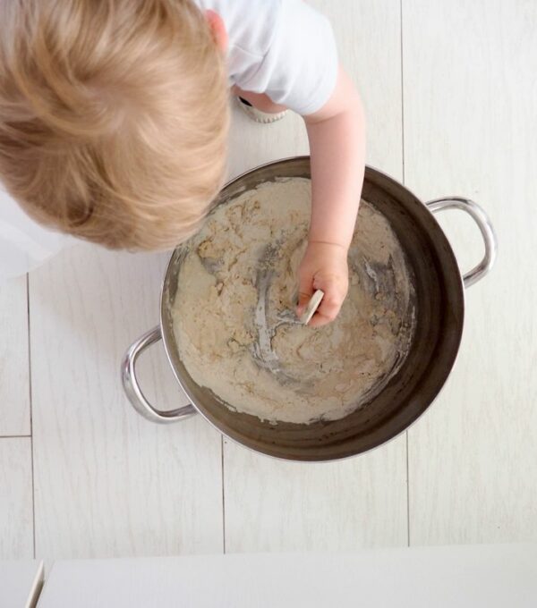 Peinture suédoise ou peinture à la farine noire extérieur