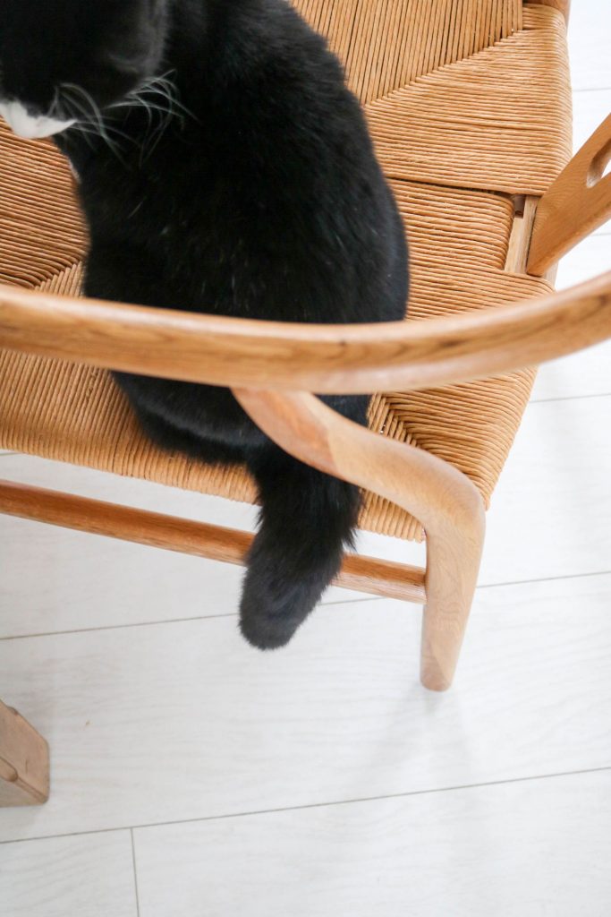 PIB meuble design et qualité chaise chaise chene mantta