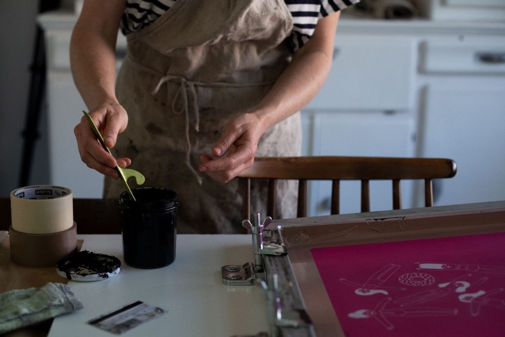 sérigraphie sur bouillotte en graines de lin