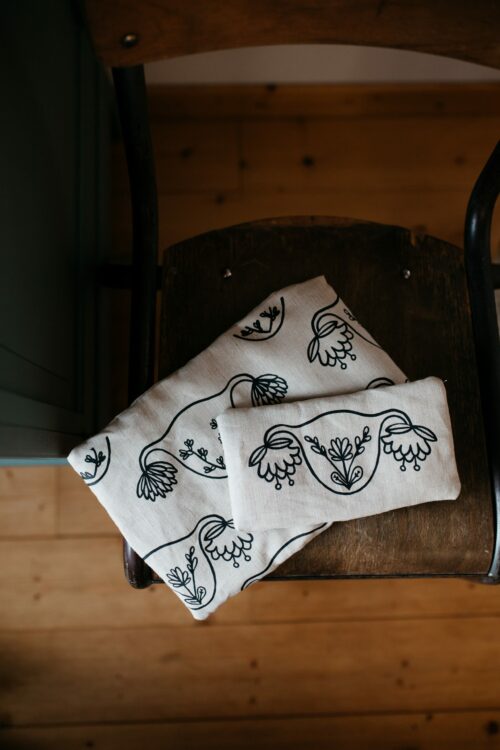 La grande bouillotte en graines de lin Utérus