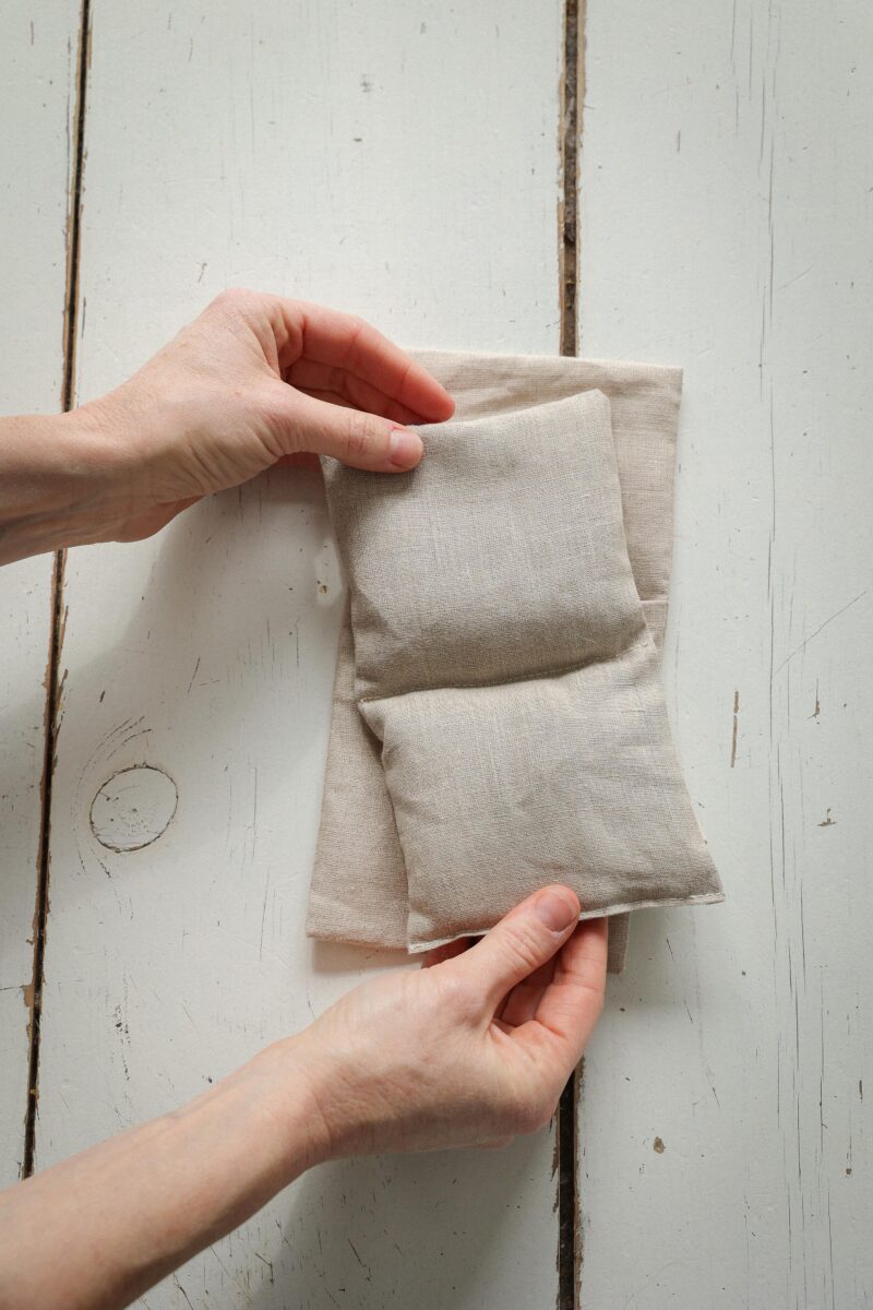 Petite bouillotte en graines de lin housse