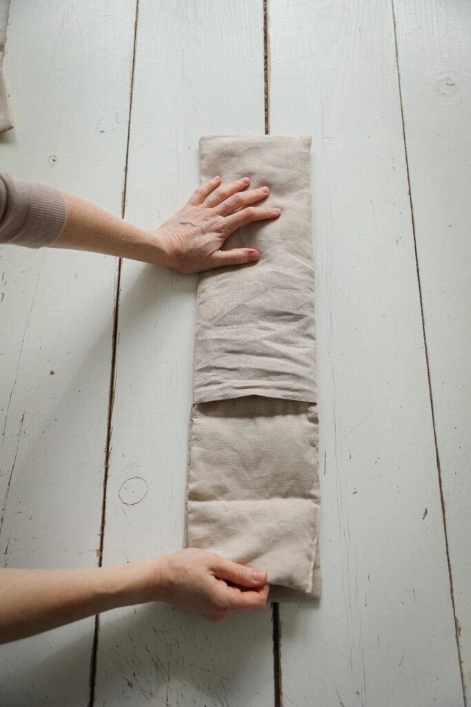 Bouillotte en graines de lin cervicale coussin housse