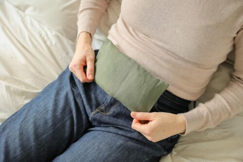 BJT_0181 La petite bouillotte en graines de lin yeux eveil