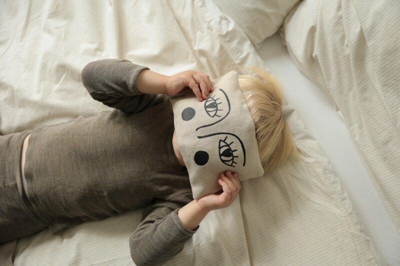 La petite bouillotte en graines de lin yeux eveil – Image 8